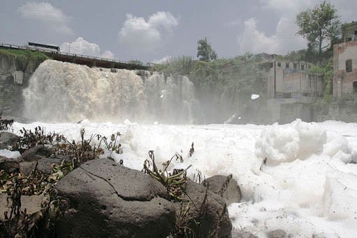 Contaminación cuenca Santiago-Lerma Chapala (México) L Foto Carlos de Urabá..jpg