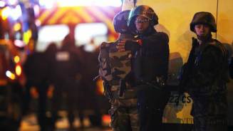 french-border-sealed-paris-curfew-announced-following-terror-attacks-1447486101-2341.jpg