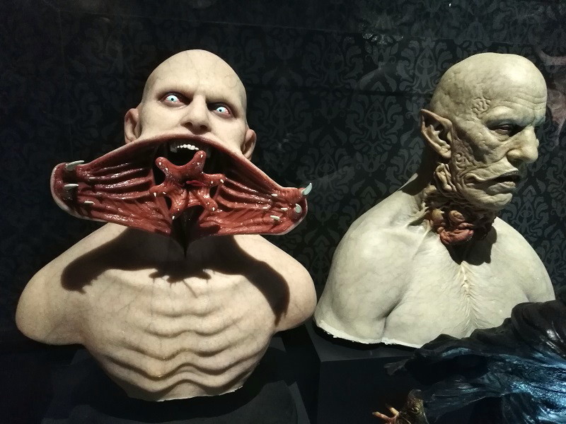 Caníbal II. En Casa con mis Monstruos. Exposición de Guillermo del Toro en Guadalajara (México) Foto C. Urabá..jpg