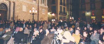 publico en plaza cortadoWeb.jpg