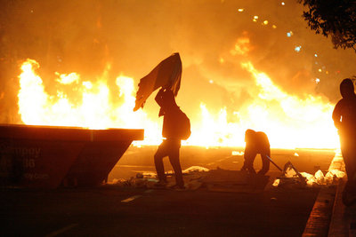 El-barrio-de-sants-arde-en-el-_54409377793_54028874188_960_639.jpg