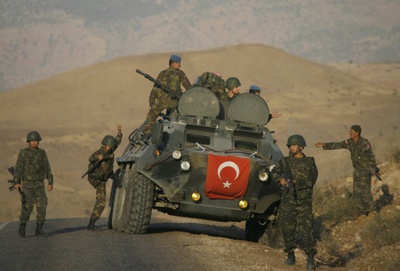 Ejército turco en estado de guerra. CU.jpg