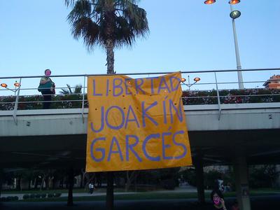 Pancarta puente de las flores 2.JPG