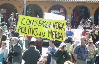 politics a la merda.jpg