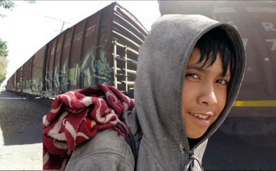 niño migrante de Chiapas -México con destino CaliforniaL Foto Carlos de Urabá.jpg