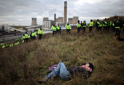 Climate+Change+Protesters+Demonstrate+Ratcliffe+mfdZlZ059Epl.jpg