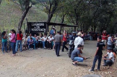 __Resistencia_Guatemala NO mineria en La Puya.jpg